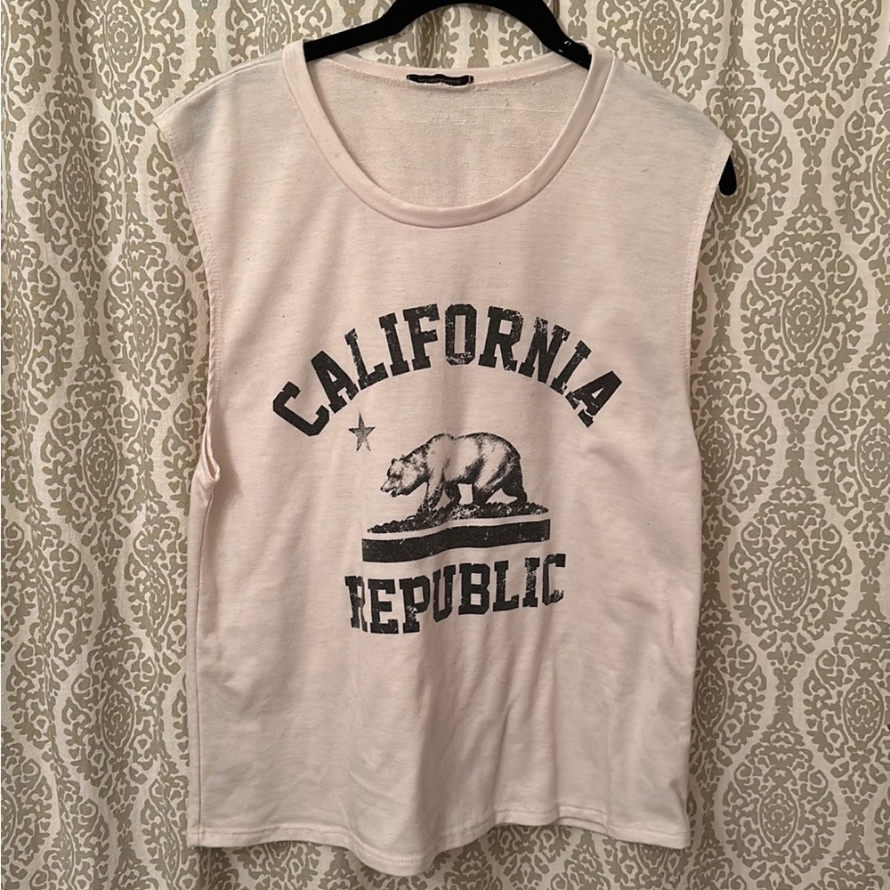 Muscle Tee